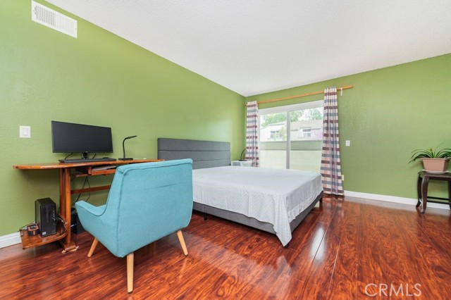 Detail Gallery Image 17 of 20 For 7 Town and Country Rd, Phillips Ranch,  CA 91766 - 2 Beds | 2 Baths