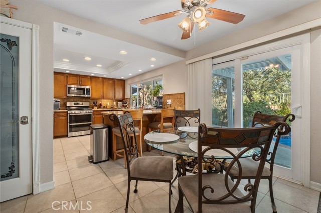 Detail Gallery Image 13 of 42 For 28041 Chapulin, Mission Viejo,  CA 92692 - 5 Beds | 2/1 Baths