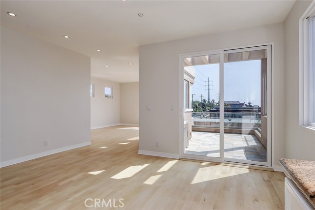 4419 Crest Drive, Manhattan Beach, California 90266, 3 Bedrooms Bedrooms, ,3 BathroomsBathrooms,Residential,Sold,Crest,SB22220114