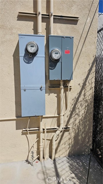 Detail Gallery Image 3 of 28 For 2921 W Florence, Los Angeles,  CA 90043 - – Beds | – Baths