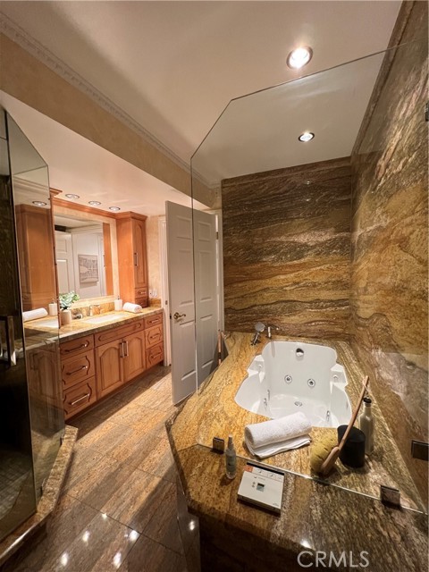 154b437b 00b0 4cee B024 33c971867980