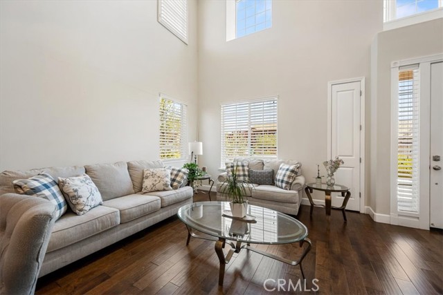 Detail Gallery Image 8 of 41 For 324 Cool Valley Dr, Paso Robles,  CA 93446 - 4 Beds | 2/1 Baths