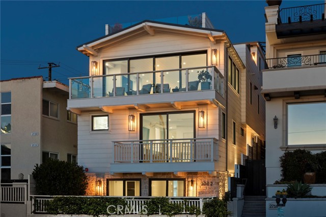 2722 Hermosa Avenue, Hermosa Beach, California 90254, 4 Bedrooms Bedrooms, ,4 BathroomsBathrooms,Residential,For Sale,Hermosa,SB25022397