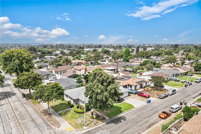 Detail Gallery Image 5 of 8 For 8723 Laurel Ave, Whittier,  CA 90605 - 4 Beds | 2 Baths