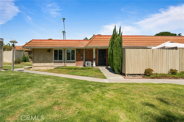Detail Gallery Image 10 of 36 For 23521 Los Adornos, Aliso Viejo,  CA 92656 - 3 Beds | 2/1 Baths