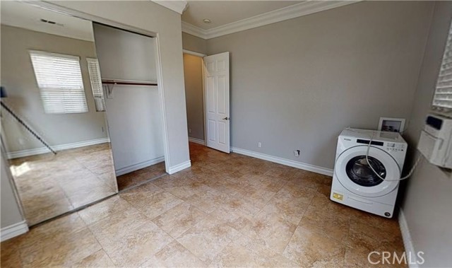 Detail Gallery Image 4 of 9 For 6029 Lily Rock Dr #2,  Fontana,  CA 92336 - 1 Beds | 1 Baths