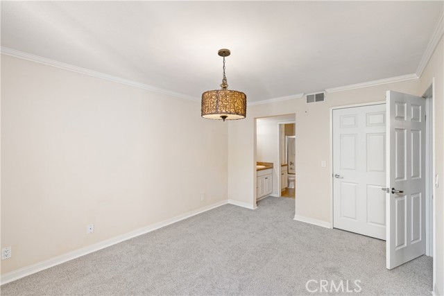 Detail Gallery Image 13 of 52 For 21400 Burbank Bld #313,  Woodland Hills,  CA 91367 - 2 Beds | 2 Baths