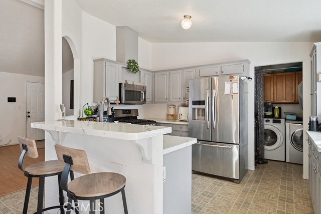 Detail Gallery Image 7 of 17 For 22702 Porter Street, Nuevo,  CA 92567 - 3 Beds | 2 Baths