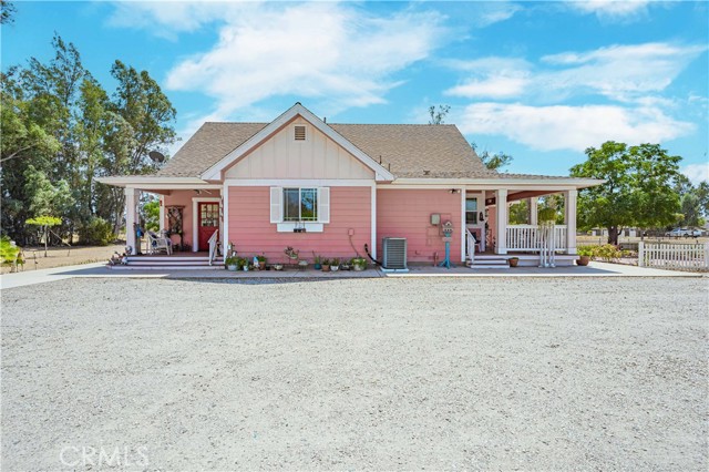 Detail Gallery Image 9 of 61 For 28200 Patterson Ave, Winchester,  CA 92596 - 3 Beds | 2 Baths