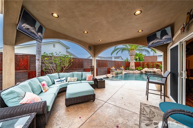 20162 S New Britain Lane, Huntington Beach CA: https://media.crmls.org/medias/15503d6e-6197-4fb2-bf17-1016ab39727d.jpg