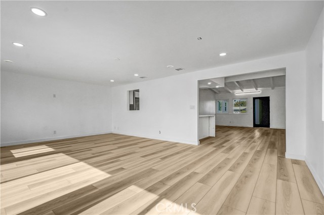 17919 Gard Avenue, Artesia CA: https://media.crmls.org/medias/15504abc-d08e-4992-90fe-6c0d7923ed98.jpg
