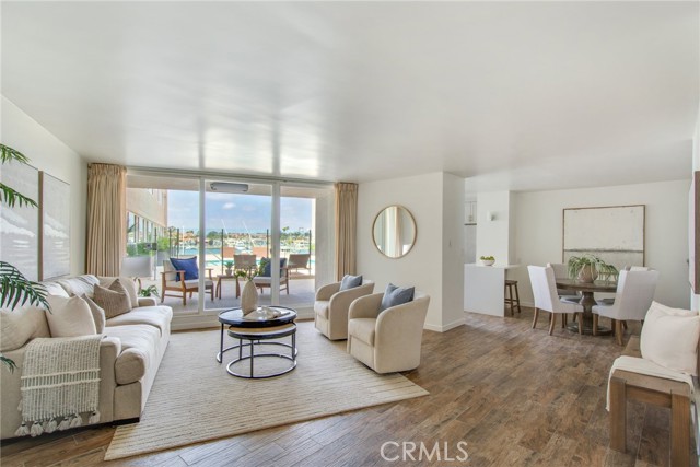 Detail Gallery Image 1 of 1 For 310 Fernando St #111,  Newport Beach,  CA 92661 - 2 Beds | 2 Baths