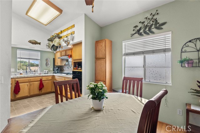 713 S Anaheim Boulevard, Anaheim CA: https://media.crmls.org/medias/15512f66-449c-440a-9a06-ace6393a542e.jpg