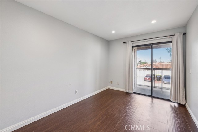 876 SAN PABLO Way, Duarte CA: https://media.crmls.org/medias/15513a9d-ed8e-45d9-80d3-e4420bbe8fac.jpg