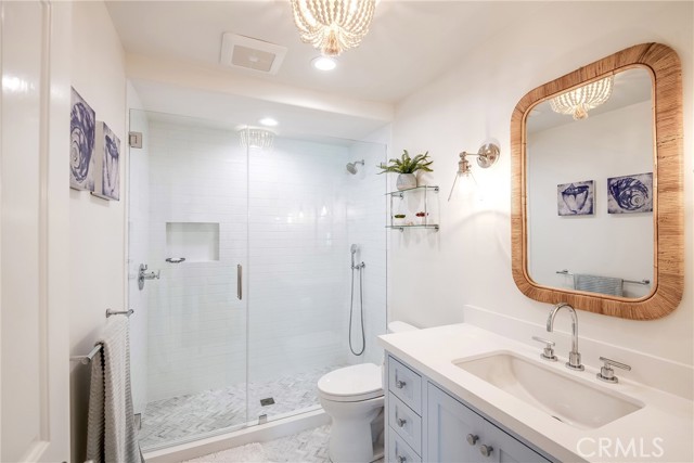 1720 Oak Avenue, Manhattan Beach, California 90266, 4 Bedrooms Bedrooms, ,4 BathroomsBathrooms,Residential,Sold,Oak,SB22020693