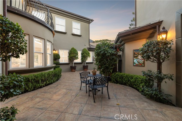 Image 20 of 75 For 2653 Vista Del Sol