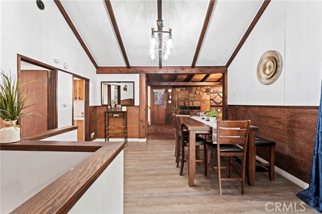 407 Dart Canyon Road, Crestline CA: https://media.crmls.org/medias/1553eaf6-aab9-4b19-816b-019814840911.jpg