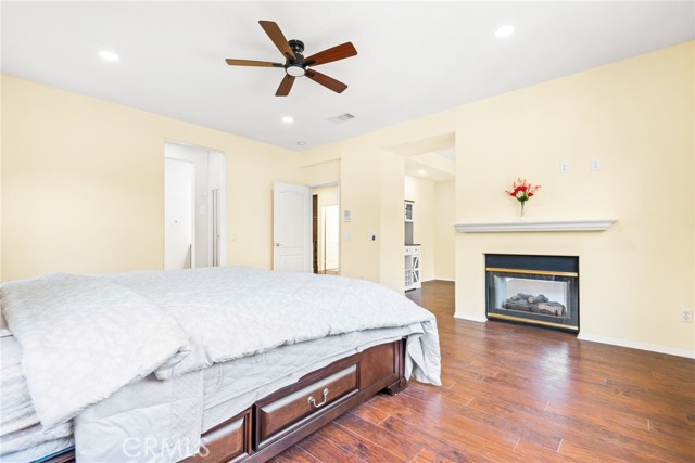 8180 E Brookdale Lane, Anaheim Hills CA: https://media.crmls.org/medias/1555099d-c573-47ac-a287-01be4c7b4fbf.jpg