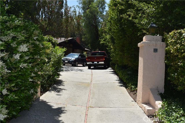 2236 Hillsbury Road photo 3