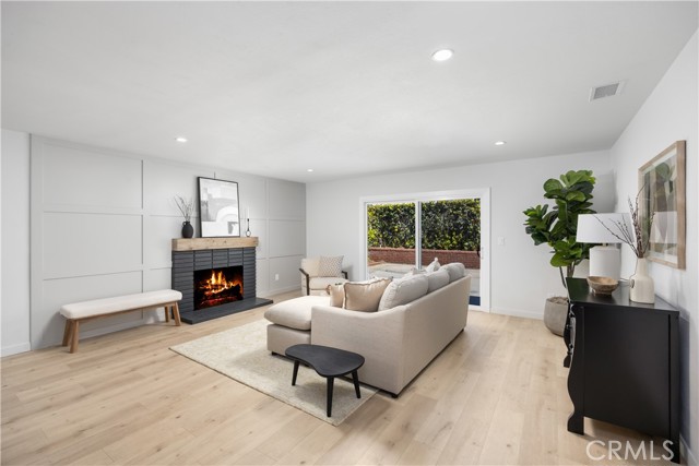 Detail Gallery Image 3 of 20 For 15618 S Stulman Ave, Gardena,  CA 90248 - 3 Beds | 2 Baths