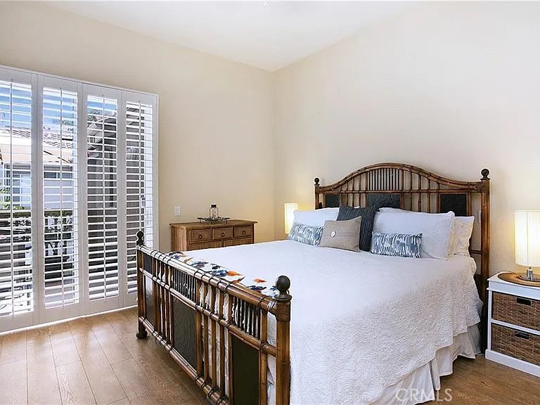 MLS #OC25261251 image #7