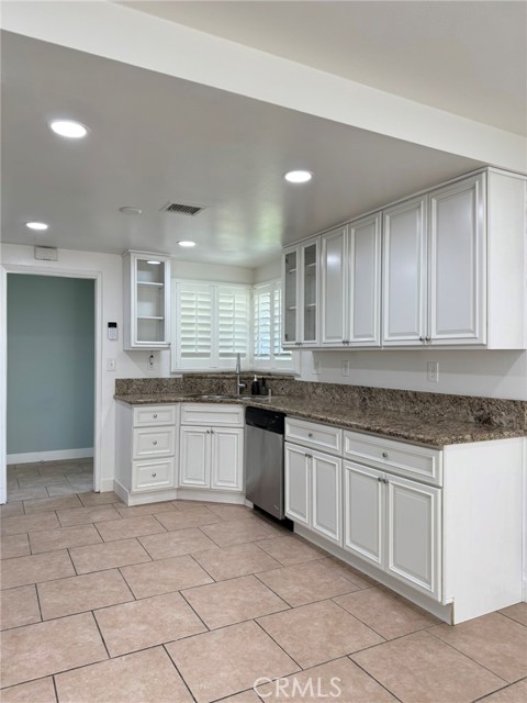 16408 Hayland Street, La Puente CA: https://media.crmls.org/medias/1559526e-9e4c-4cdc-9d18-c72b8fb6c2ee.jpg