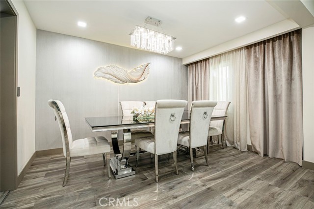 15409 Wyandotte Street, Van Nuys CA: https://media.crmls.org/medias/1559796a-8ed8-4d18-932f-880d8d6ef6b9.jpg