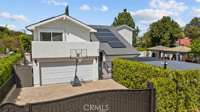 22835 Styles Street, Woodland Hills CA: https://media.crmls.org/medias/155ae274-d5bc-40c5-ad35-1ccc68b8d8e4.jpg