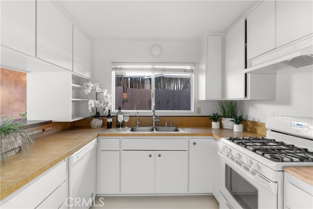 Detail Gallery Image 9 of 46 For 234 Vista Del Mar, Pismo Beach,  CA 93449 - 2 Beds | 2 Baths