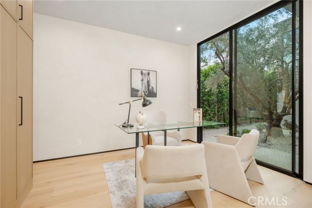 Detail Gallery Image 36 of 72 For 15447 Huston, Sherman Oaks,  CA 91403 - 5 Beds | 5/1 Baths