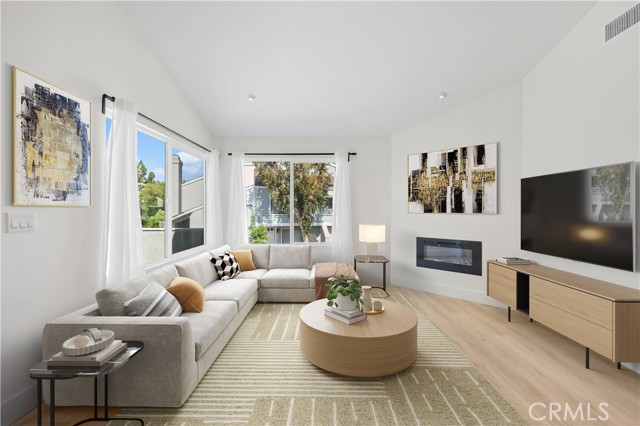309 Deerfield, Irvine CA: https://media.crmls.org/medias/155c6cc3-5b05-4c5f-840f-9f3e0862f5f2.jpg