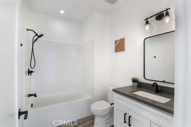 13457 Bradley Avenue, Sylmar CA: https://media.crmls.org/medias/155d4c8f-9c55-478e-bce2-7d44bf355eb3.jpg