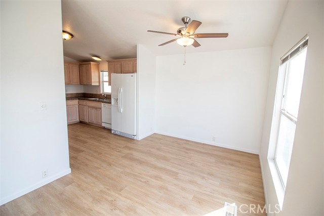 Detail Gallery Image 14 of 25 For 1701 S Thornburg #40,  Santa Maria,  CA 93458 - 2 Beds | 2 Baths