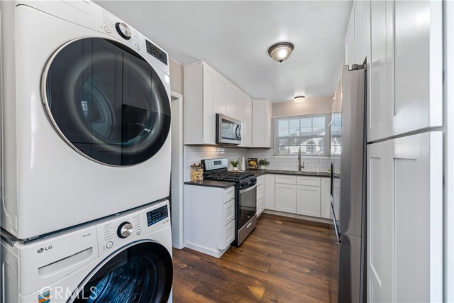 Detail Gallery Image 18 of 57 For 164 Euclid Pl, Upland,  CA 91786 - – Beds | – Baths