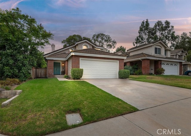 Detail Gallery Image 1 of 27 For 17640 Mountain Ct, Riverside,  CA 92503 - 3 Beds | 3 Baths