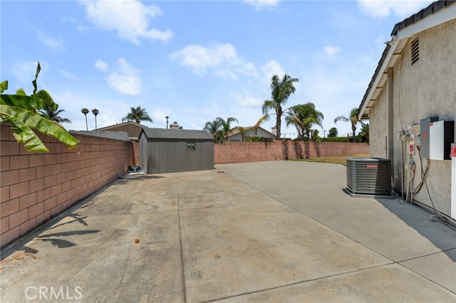 Detail Gallery Image 32 of 39 For 12310 Kellogg Ave, Chino,  CA 91710 - 4 Beds | 2 Baths