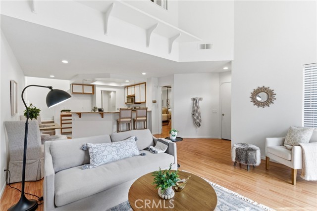 Detail Gallery Image 5 of 28 For 81 Briarglen, Irvine,  CA 92614 - 2 Beds | 2 Baths