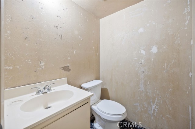 Detail Gallery Image 13 of 27 For 3010 E via Taranto, Anaheim,  CA 92806 - 3 Beds | 1/1 Baths