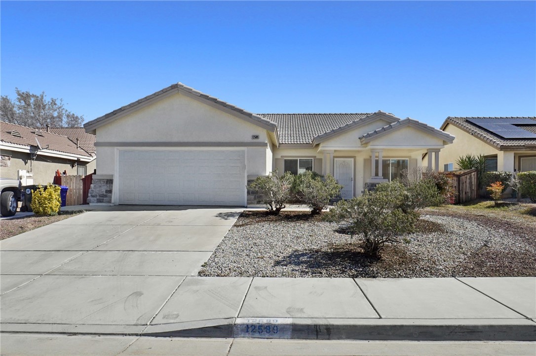 12589 Dion Place, Victorville, CA 92395