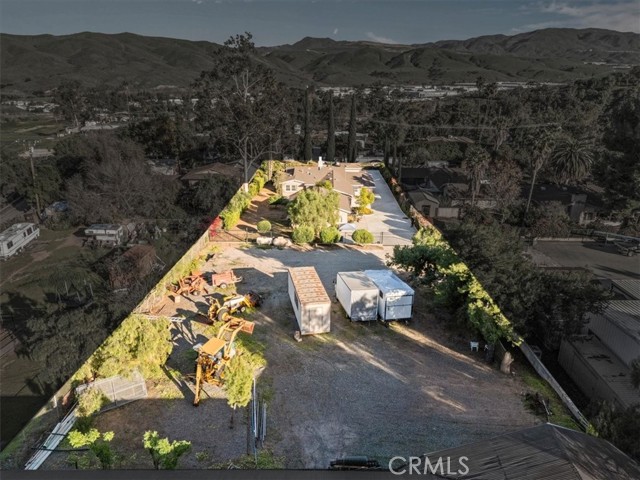 Detail Gallery Image 2 of 31 For 8471 Bedford Motor, Corona,  CA 92883 - 4 Beds | 4 Baths