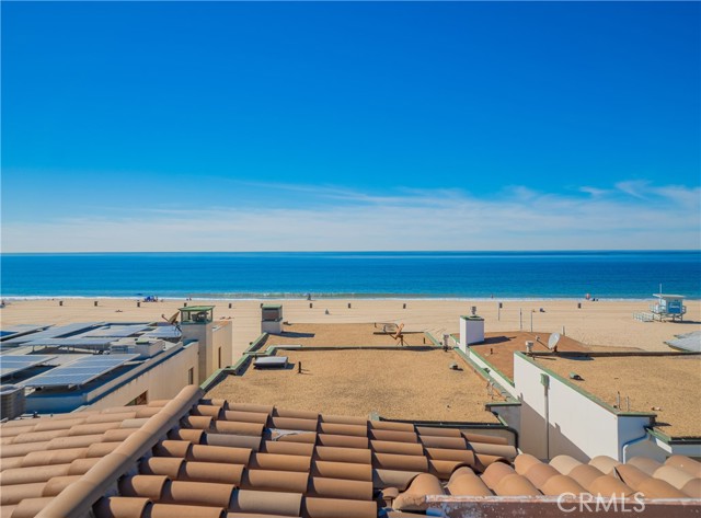 2321 Hermosa Avenue, Hermosa Beach, California 90254, 4 Bedrooms Bedrooms, ,4 BathroomsBathrooms,Residential,Sold,Hermosa,SB23217012