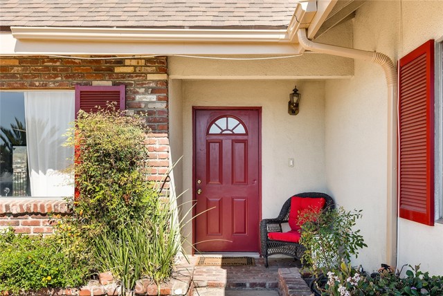 Detail Gallery Image 3 of 23 For 2015 Parcher Pl, Glendale,  CA 91206 - 5 Beds | 3 Baths