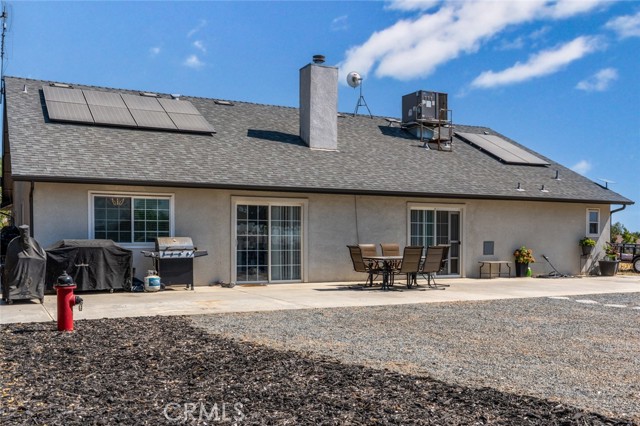 29578 Diane Way, Madera CA: https://media.crmls.org/medias/15631522-e4bb-44b7-a120-8679f59edb23.jpg