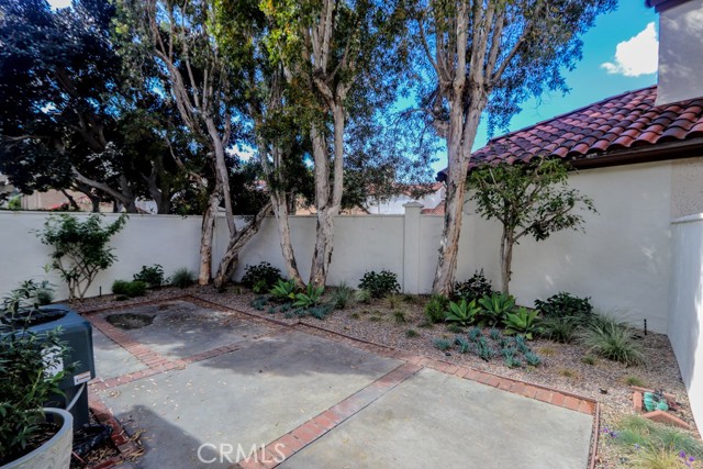 Detail Gallery Image 19 of 22 For 326 La Jolla St, Long Beach,  CA 90803 - 3 Beds | 2/1 Baths