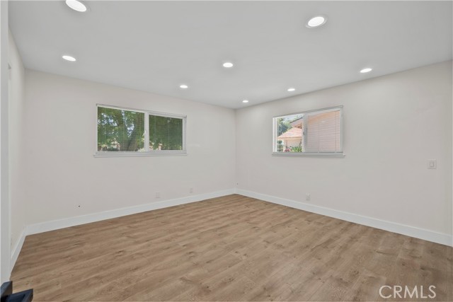 42835 Cinema Avenue, Lancaster CA: https://media.crmls.org/medias/1565296d-1b3e-4732-b321-fda5087113fb.jpg