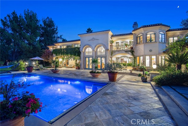 Detail Gallery Image 63 of 73 For 18933 La Montana Pl, Tarzana,  CA 91356 - 7 Beds | 6/1 Baths