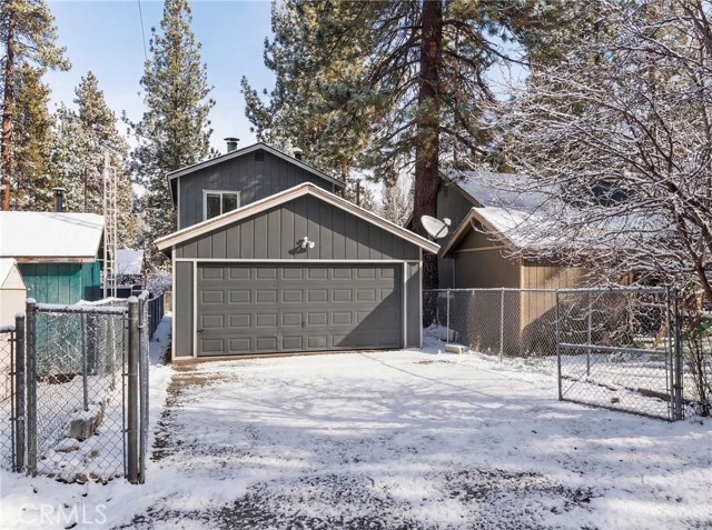 Detail Gallery Image 36 of 44 For 314 W Aeroplane, Big Bear City,  CA 92314 - 2 Beds | 2 Baths