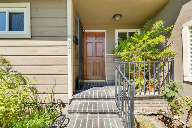 5921 Babbitt Avenue photo 3