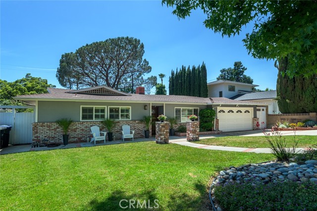 Image 2 for 3810 Los Olivos Ln, La Crescenta, CA 91214