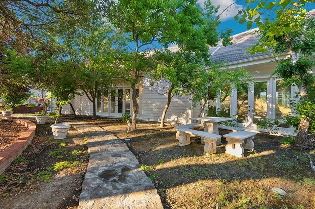 42580 Avenida Escala, Murrieta CA: https://media.crmls.org/medias/1568855f-7164-487f-8bbe-84aaf35109f9.jpg
